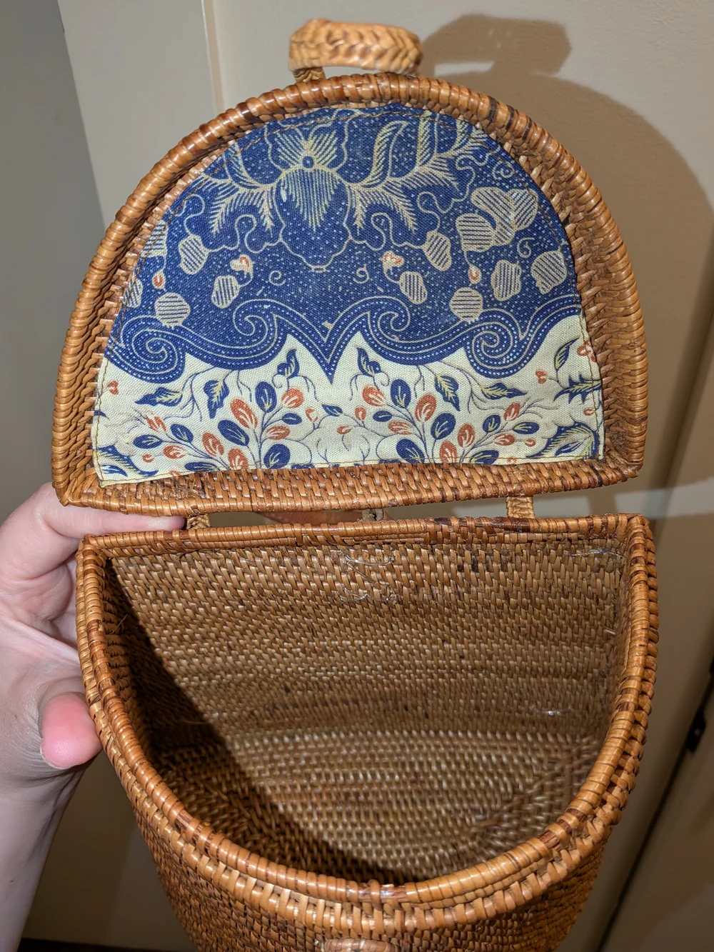 Handwoven Rattan Bucket Backpack - Brown